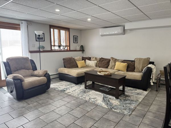 6 St Anthony's Lane, Unit 2, Gloucester, MA 01930