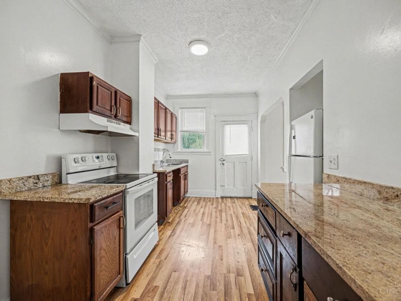 741 Mcpherson Avenue, Cincinnati, OH 45205 Photo 12