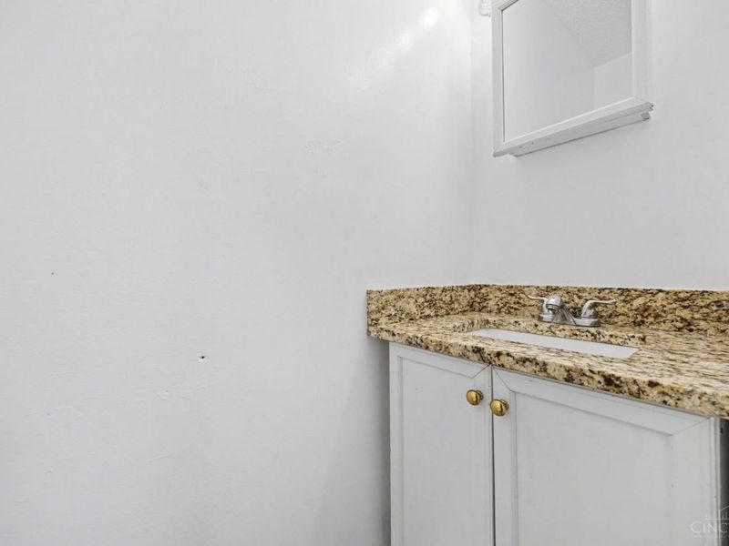 741 Mcpherson Avenue, Cincinnati, OH 45205 Photo 14