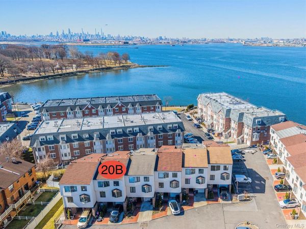 12012 Riviera Court, Unit 20B, College Point, NY 11356