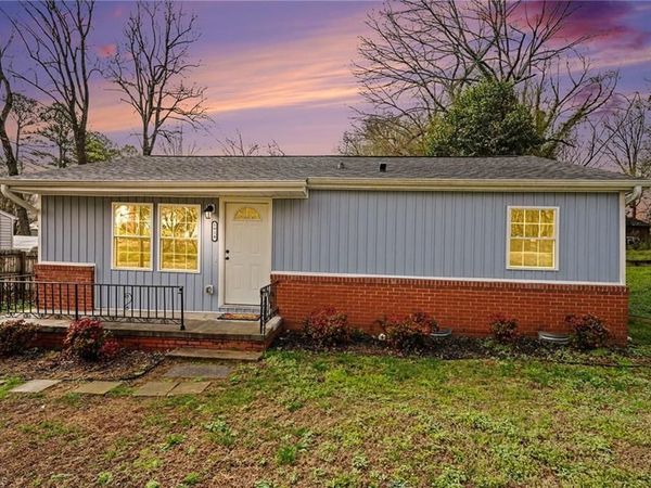 1914 E Russell Avenue, High Point, NC 27260