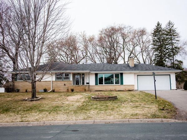 9216 Upton Avenue S, Bloomington, MN 55431