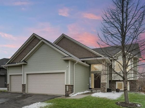 4920 159th Street N, Hugo, MN 55038