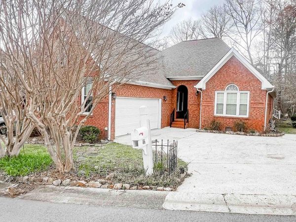 86 Oak Ridge Way, Union Grove, AL 35175