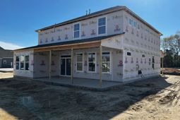 2027 Allan Crest Road photo 4