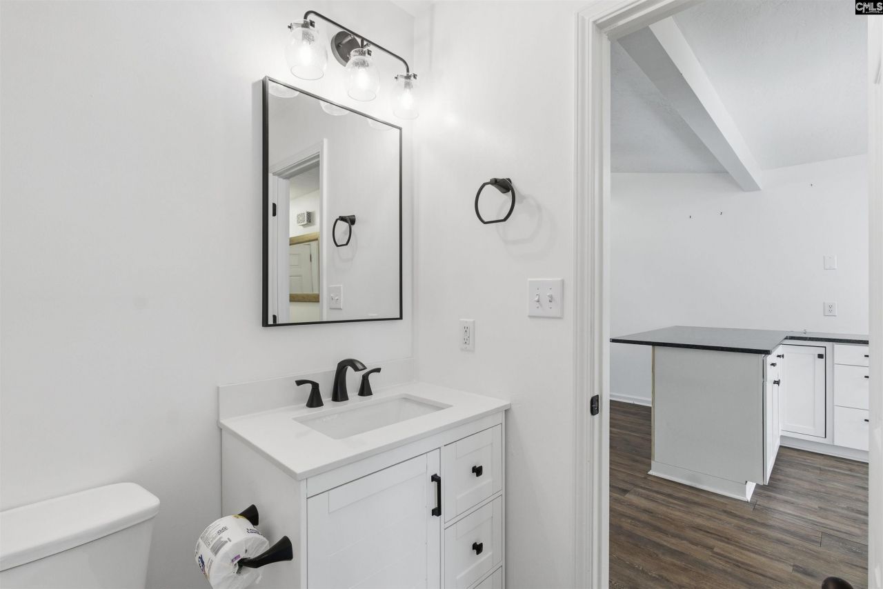 207 Philmont Drive Photo 10