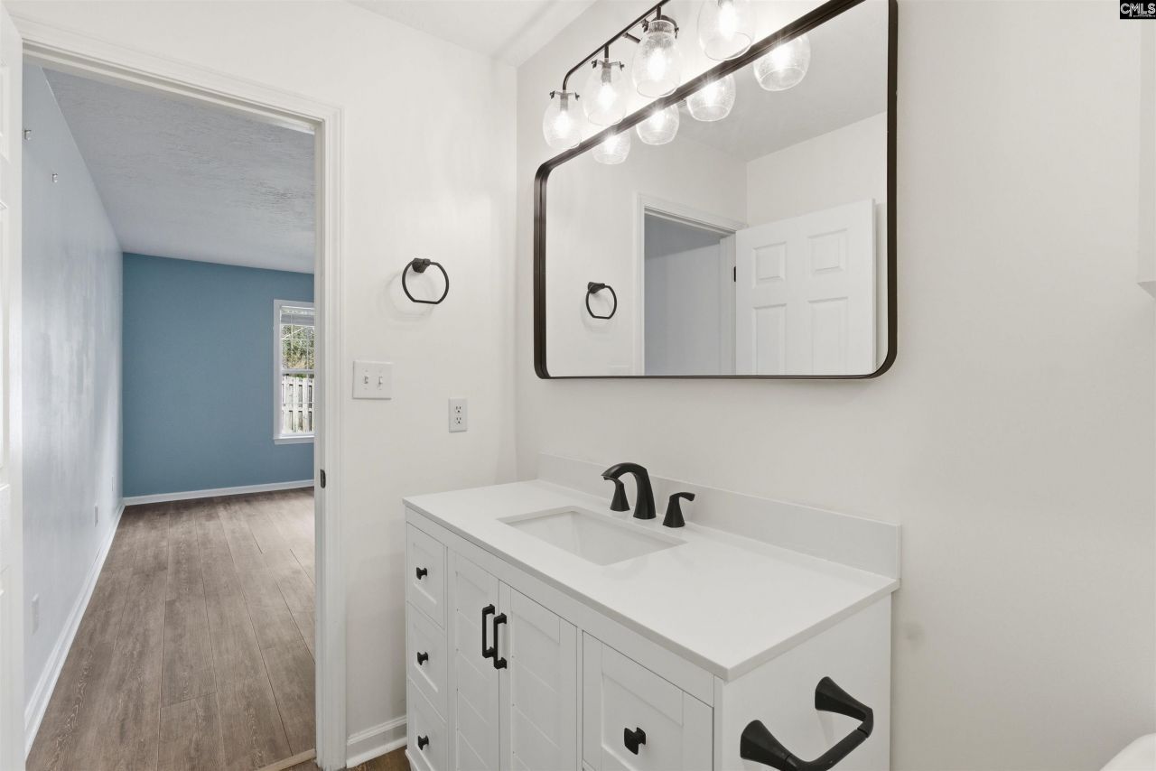 207 Philmont Drive Photo 12