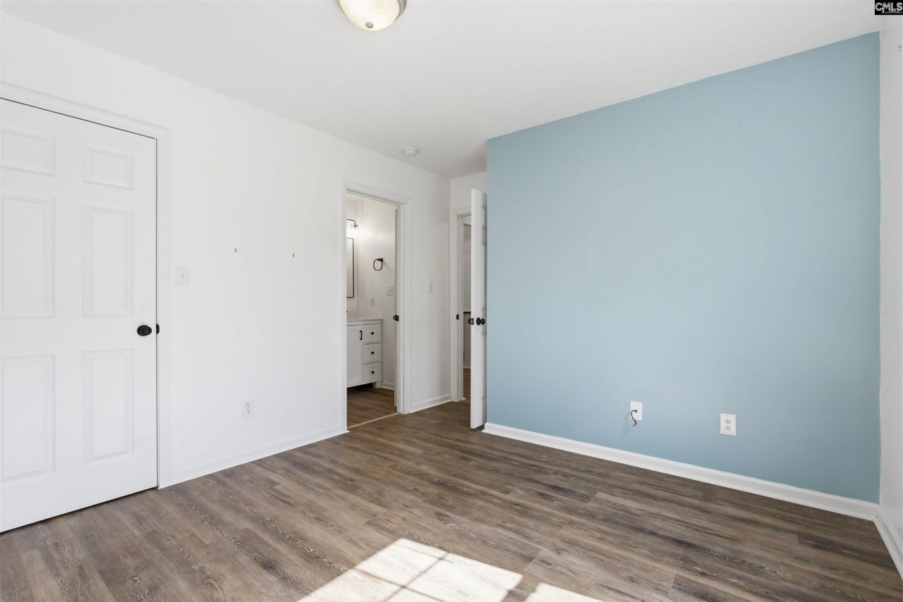 207 Philmont Drive Photo 13