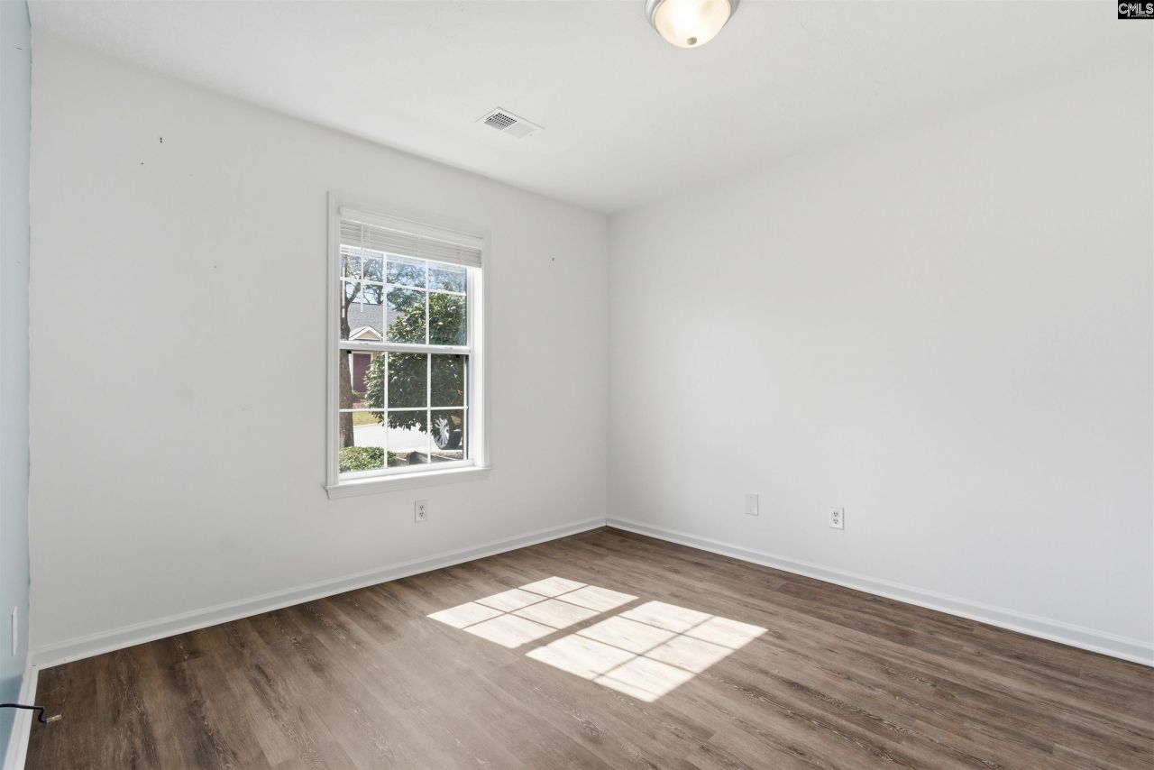 207 Philmont Drive Photo 14