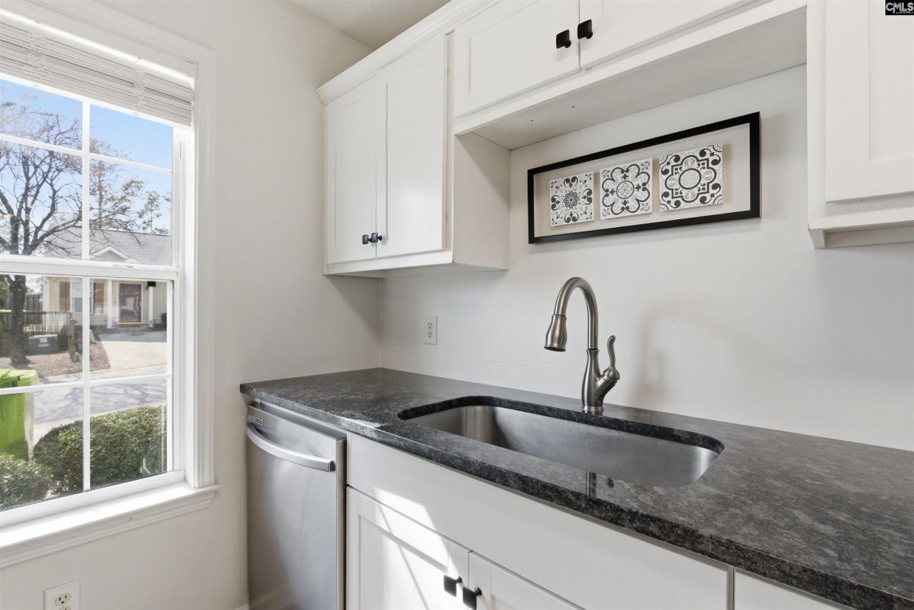 207 Philmont Drive Photo 7