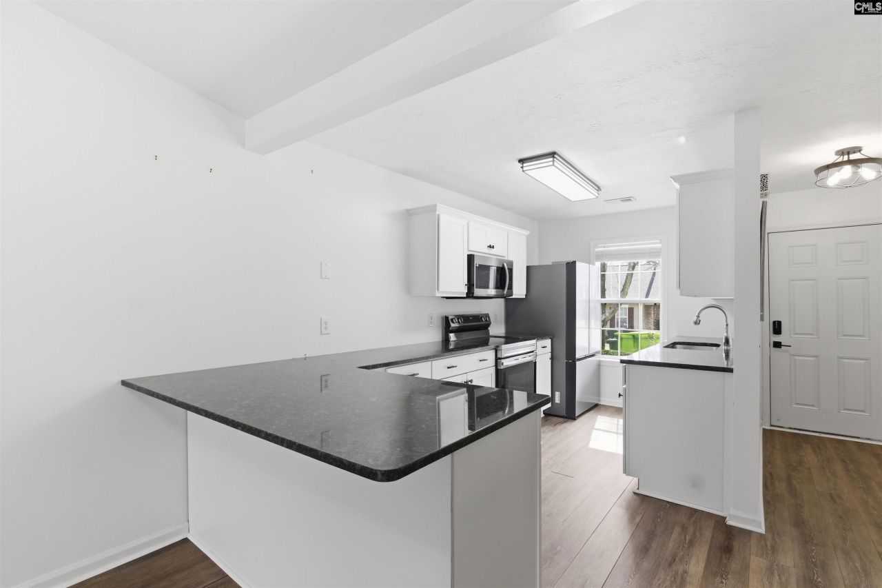 207 Philmont Drive Photo 9