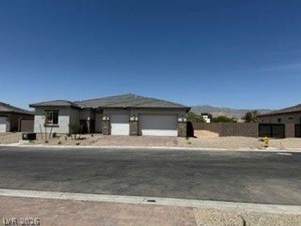 4877 Verde Mesa Court, Las Vegas, NV 89149