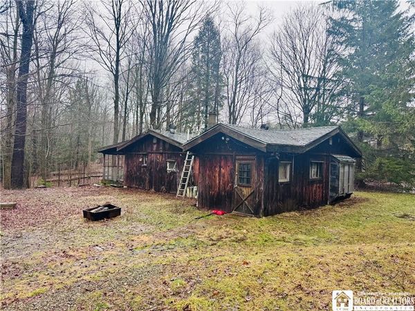 9492 Sprague Road, Ripley, NY 14775