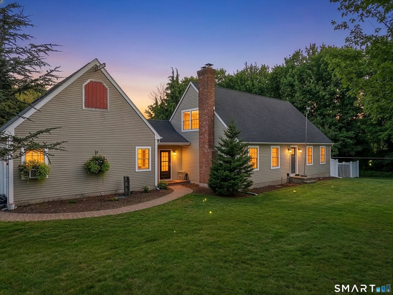 1877 Middletown, North Branford, CT 06472 Main Photo