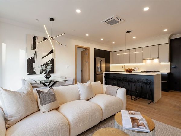 388 Washington Street, Unit 302, Quincy, MA 02169