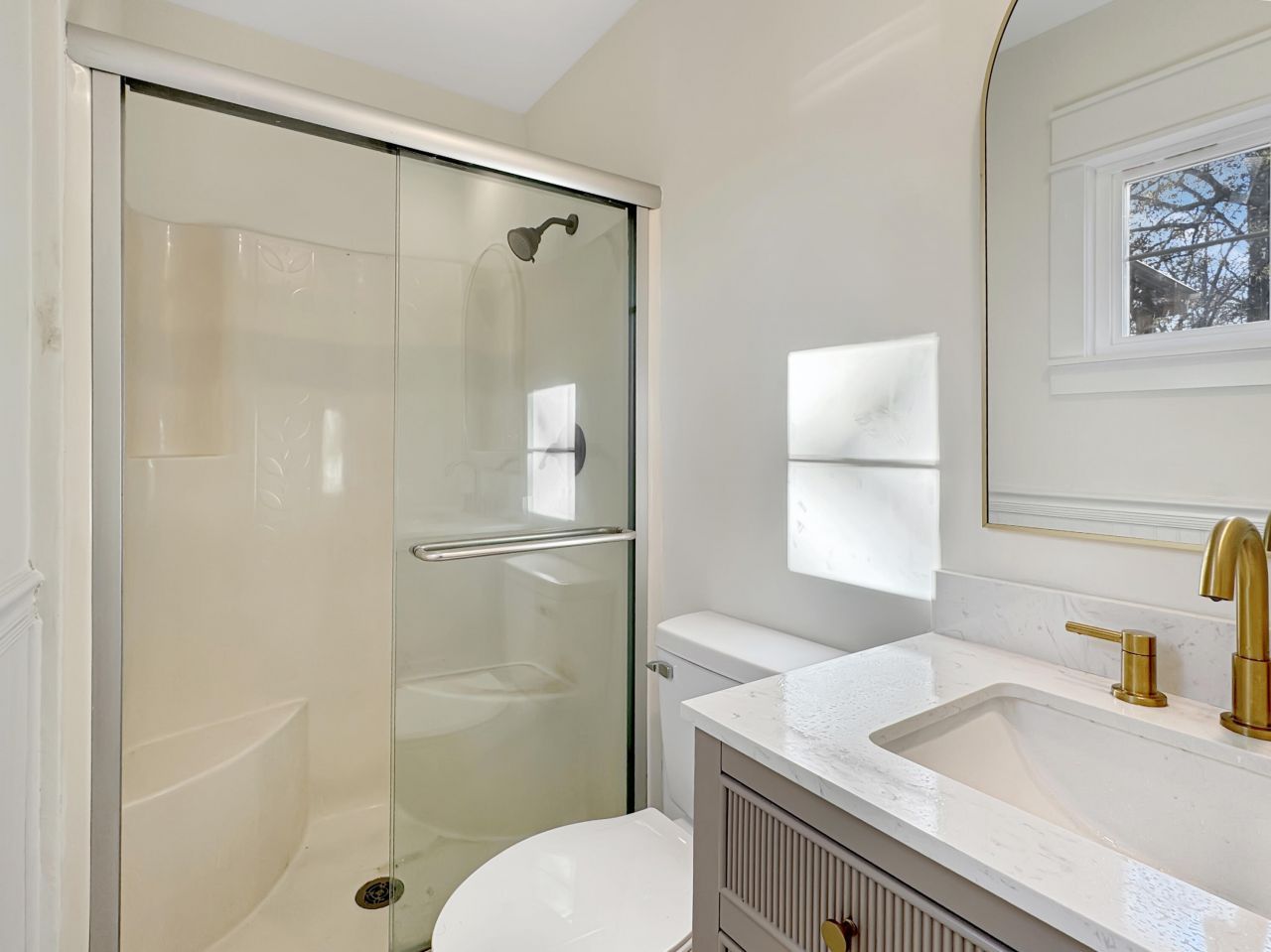 1185 Sheppard Road Photo 13