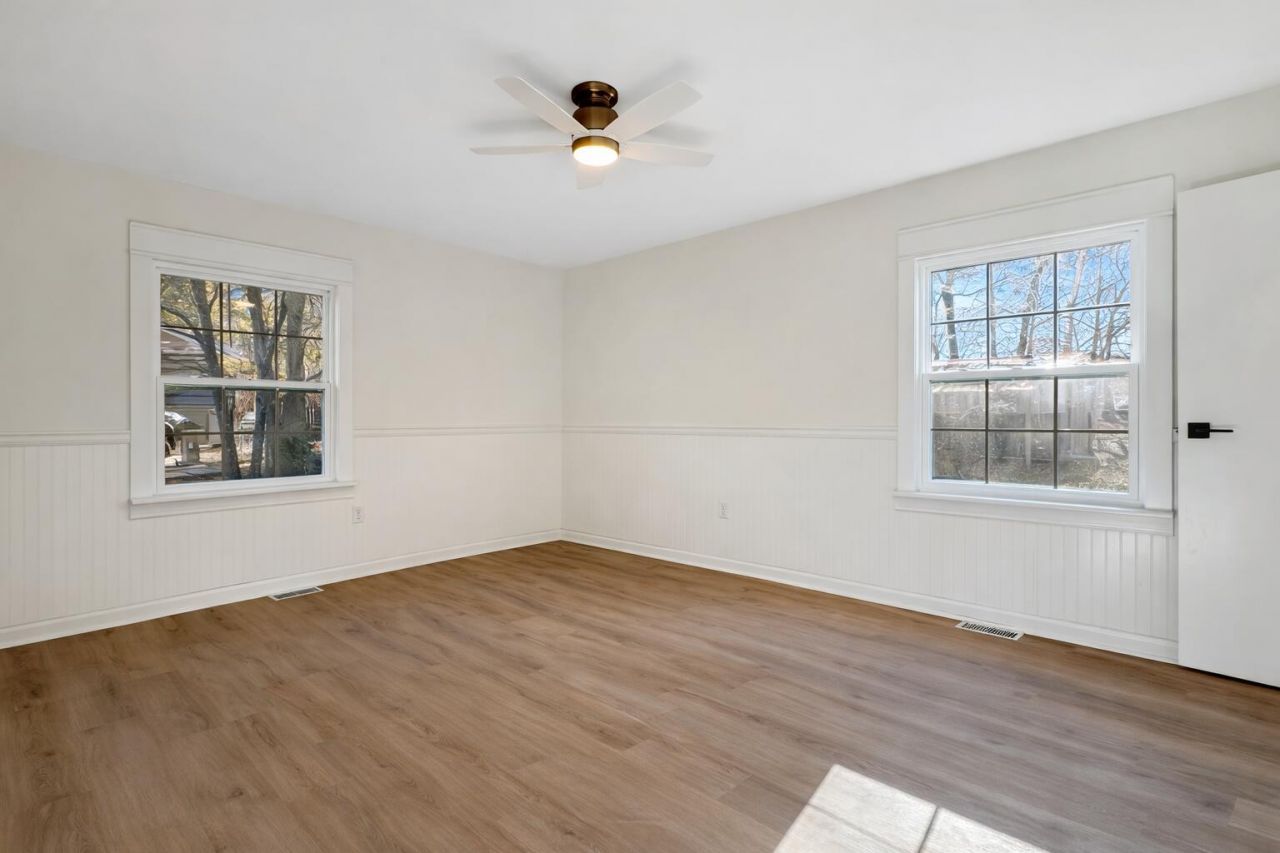 1185 Sheppard Road Photo 15