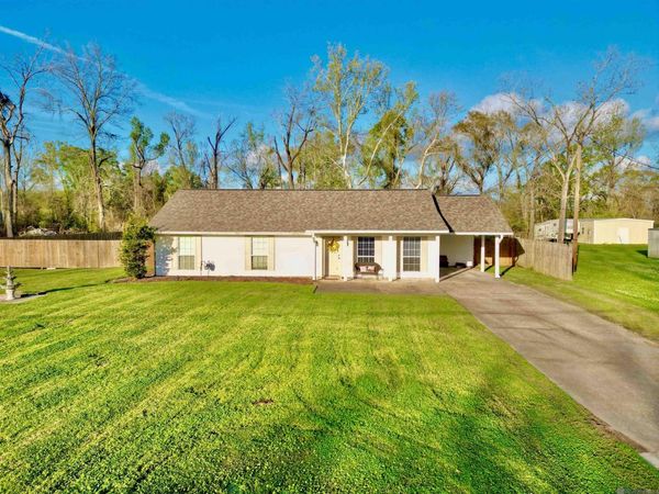 18500 Magnolia Est, Prairieville, LA 70769