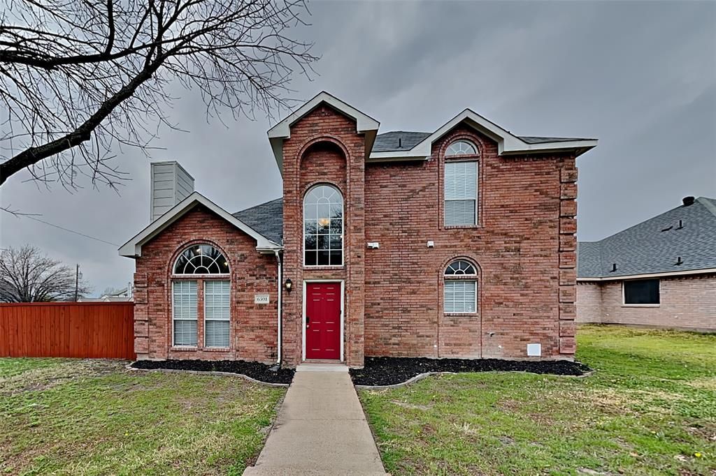 6301 Shorecrest Drive, Rowlett, TX 75089 Main Photo