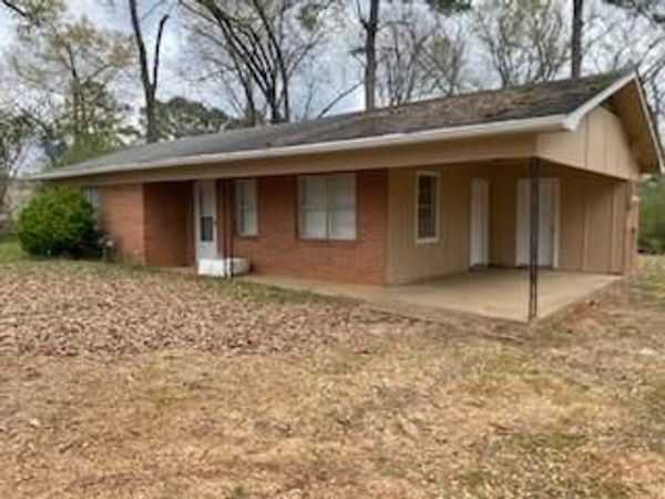 511 S Arkansas Street , Plain Dealing, LA 71064