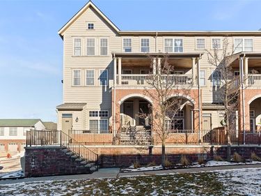 208 Amys Walk, Auburn Hills, MI 48326