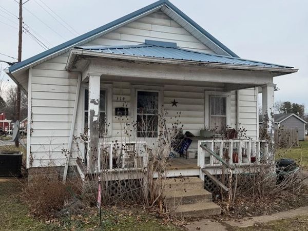 102 Walnut Street, Waverly, OH 45690