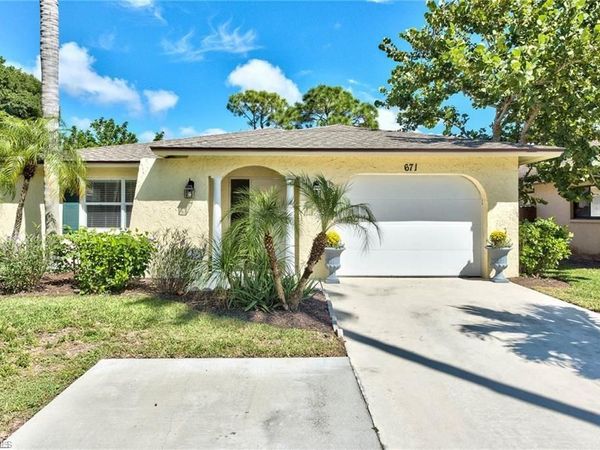 671 98th AVE N, NAPLES, FL 34108
