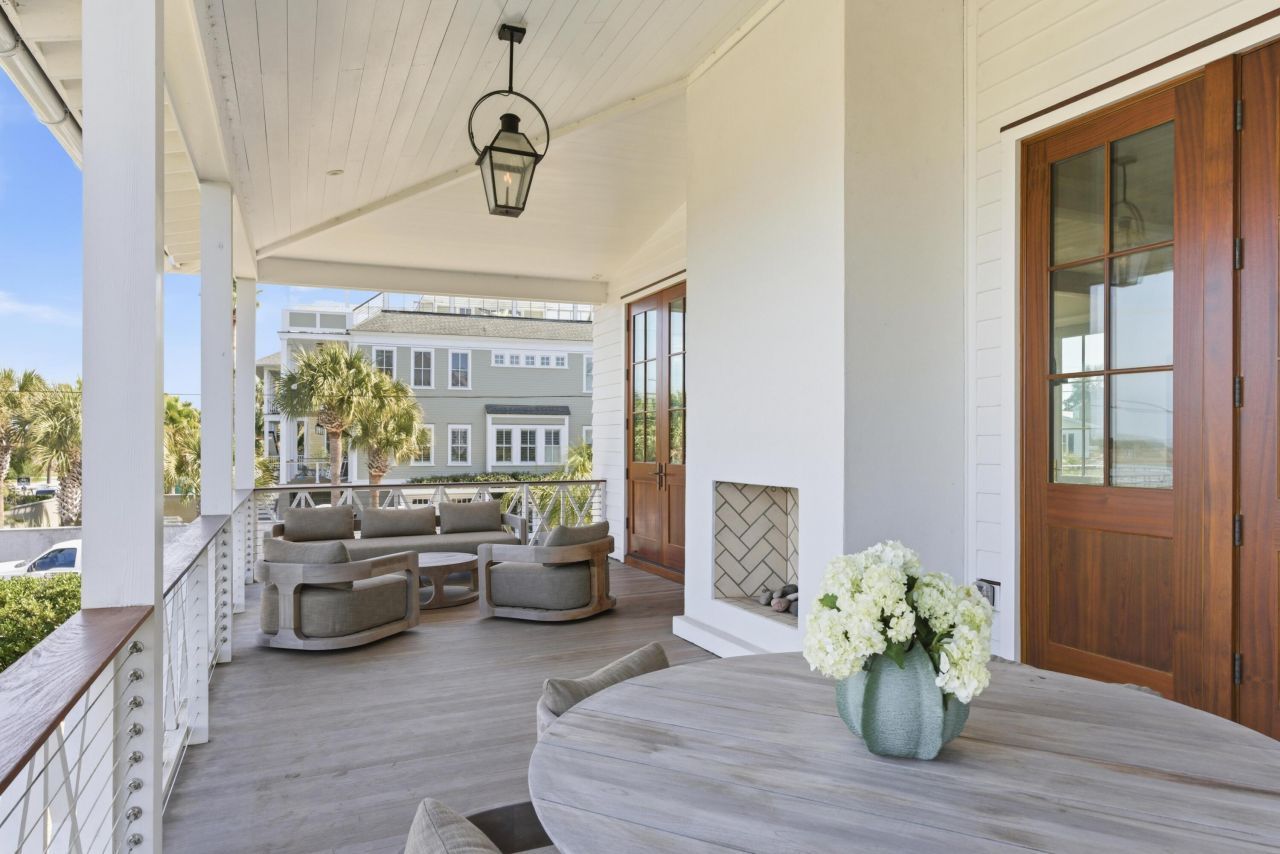 120 Palm Boulevard Photo 13