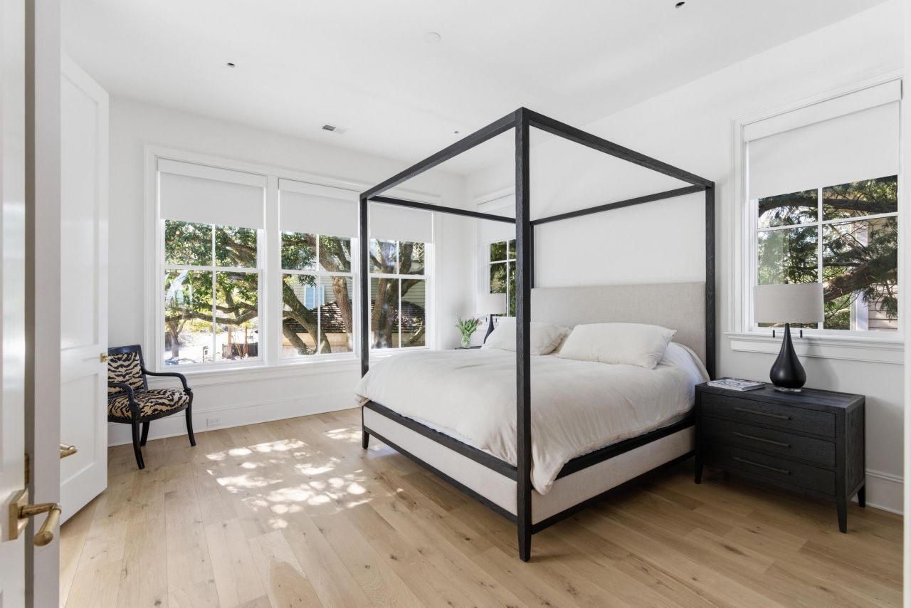 120 Palm Boulevard Photo 15