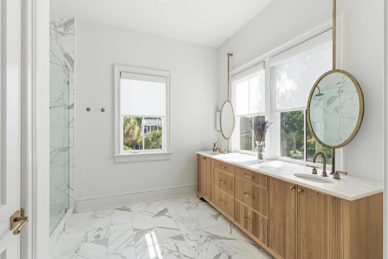 120 Palm Boulevard Photo 17