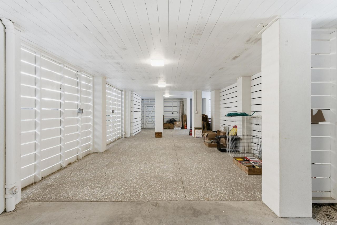 120 Palm Boulevard Photo 26