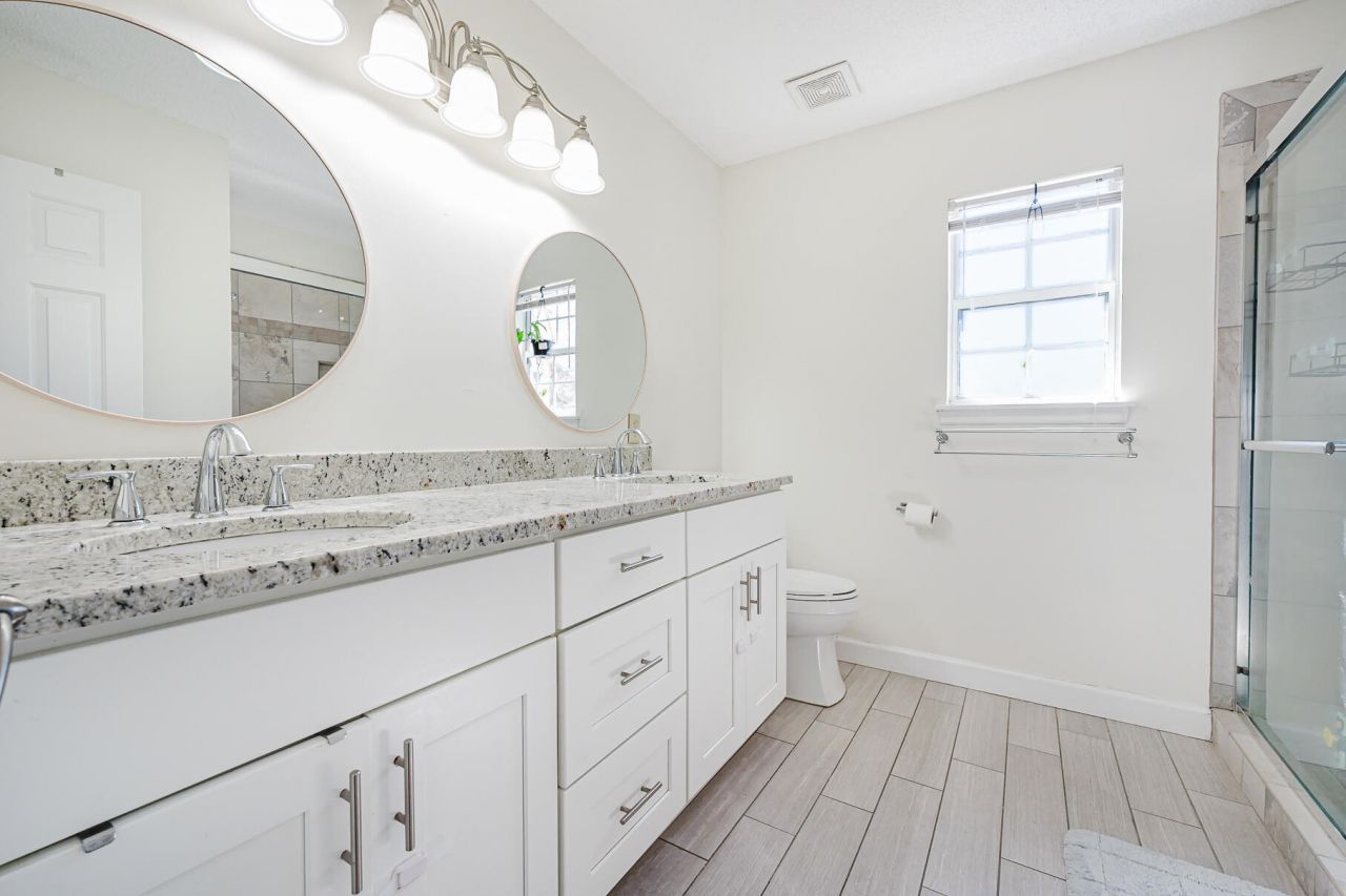 1260 Lakefront Drive Photo 19