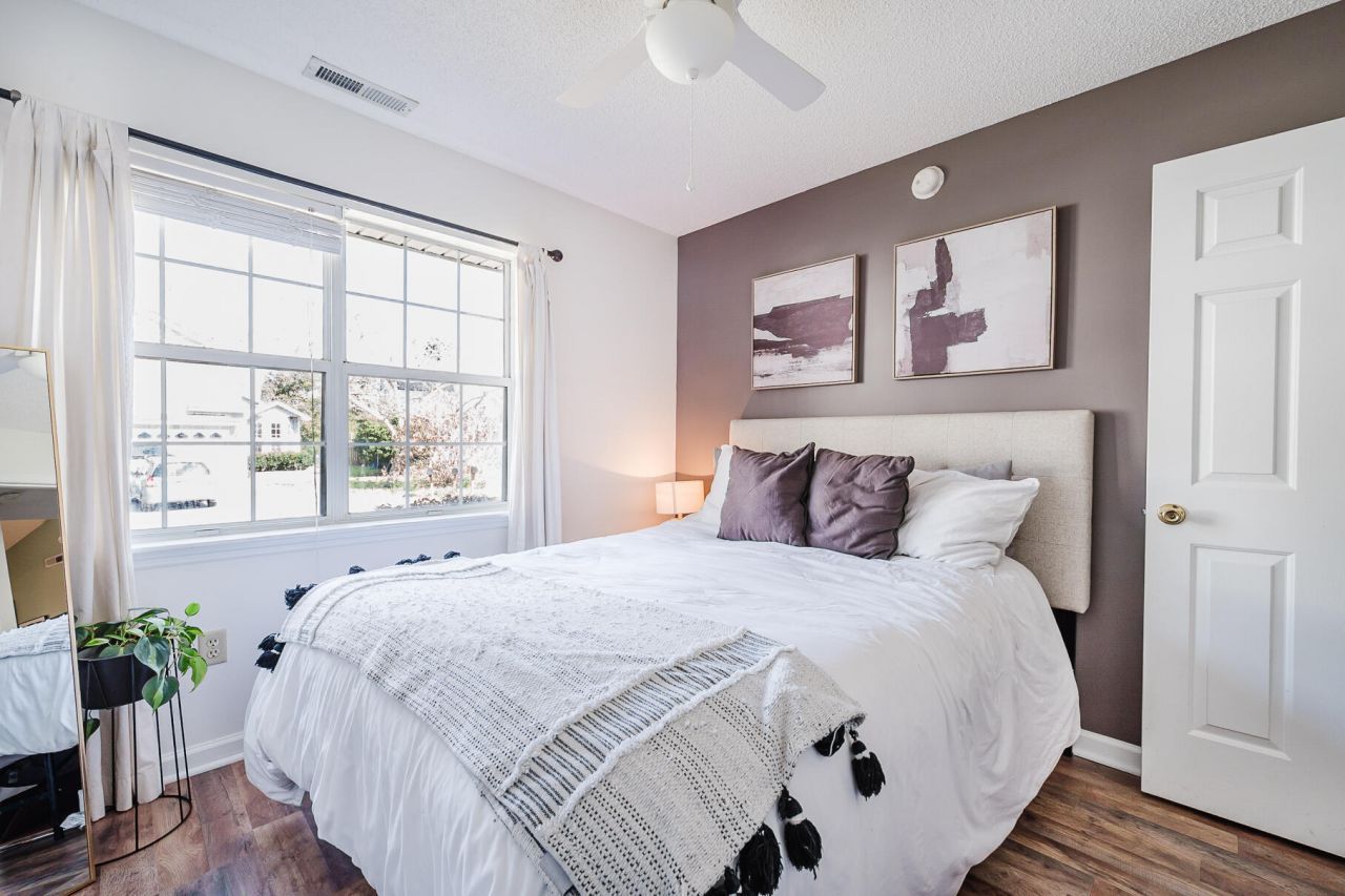 1260 Lakefront Drive Photo 23