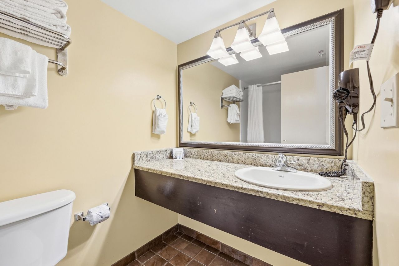 1501 S Ocean Blvd. Photo 10