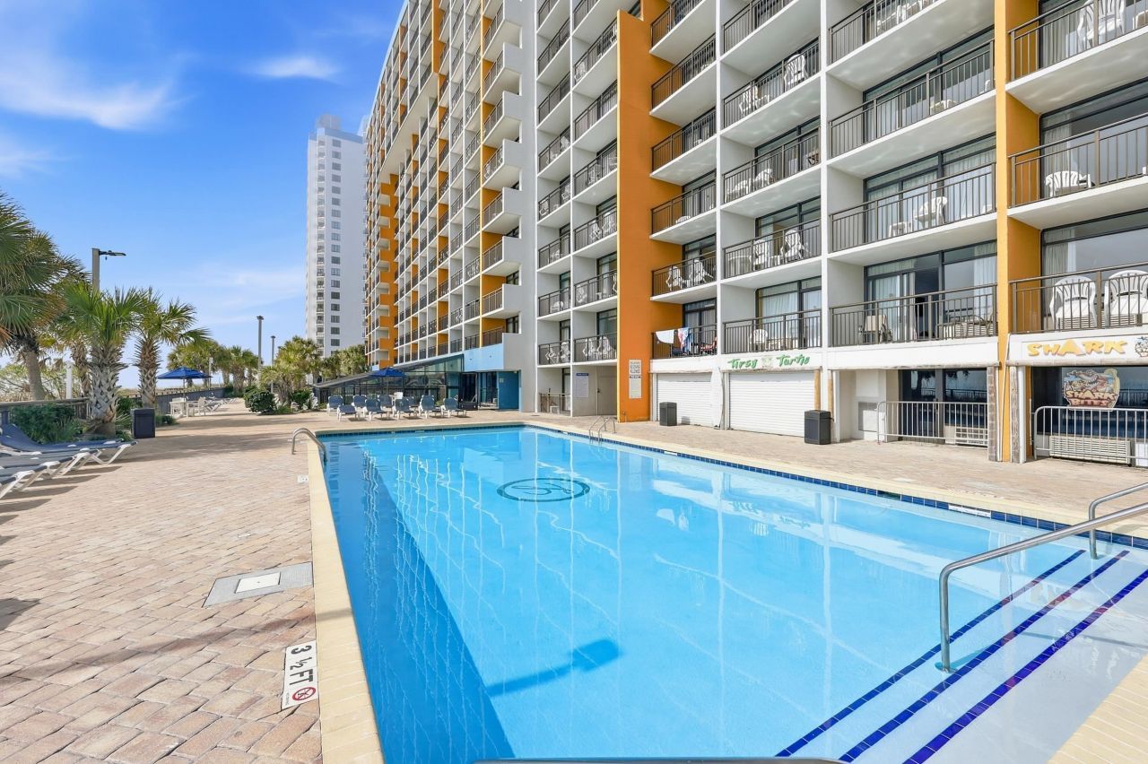 1501 S Ocean Blvd. Photo 23