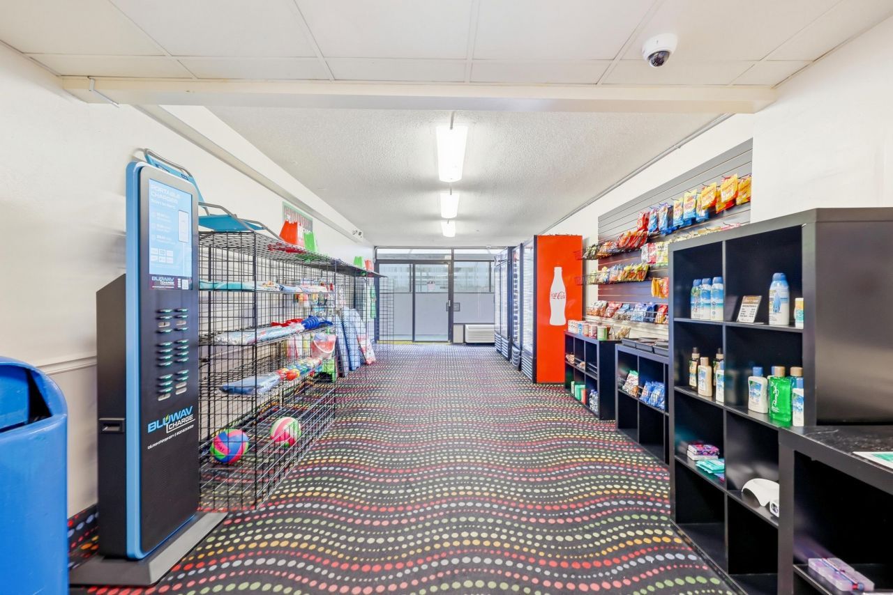 1501 S Ocean Blvd. Photo 37