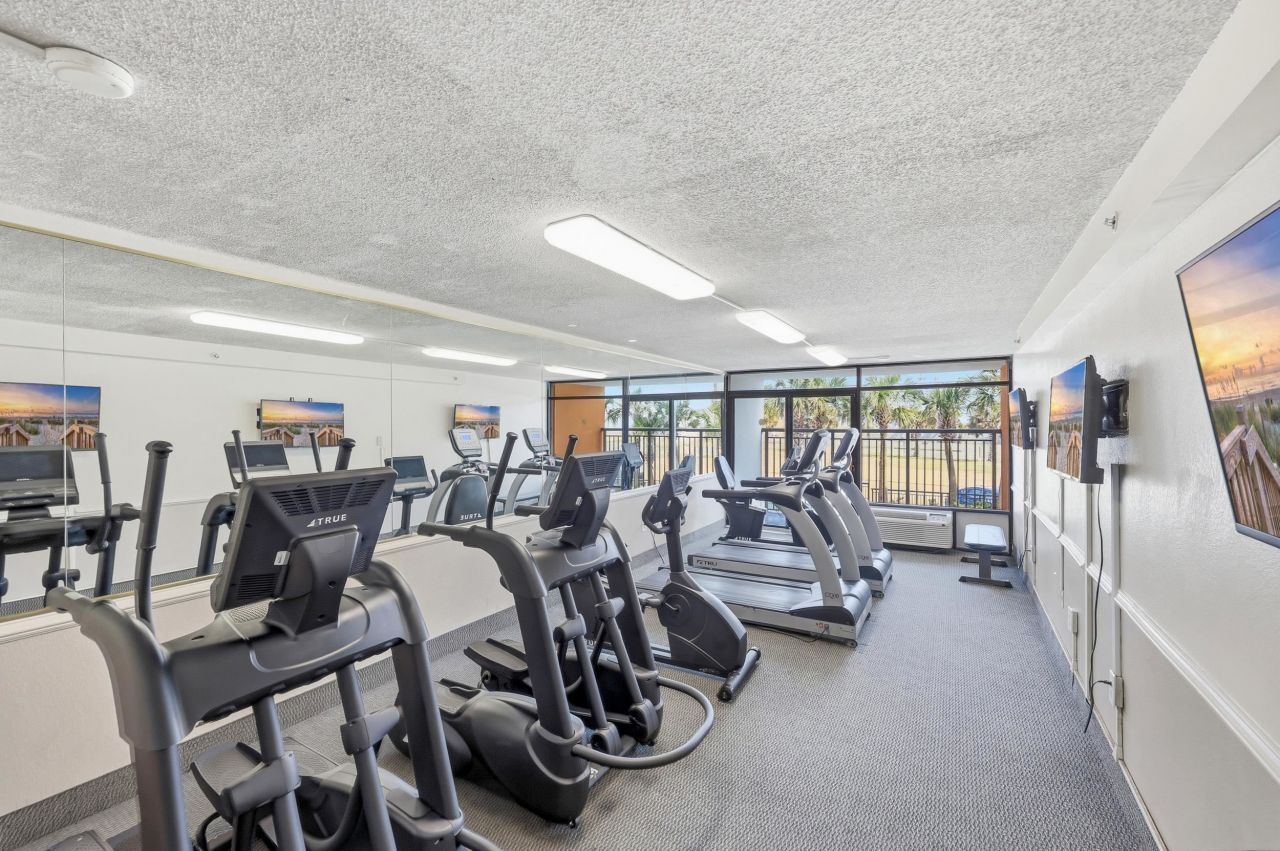 1501 S Ocean Blvd. Photo 38