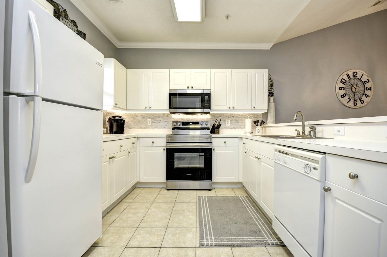 6253 Catalina Dr. Photo 14