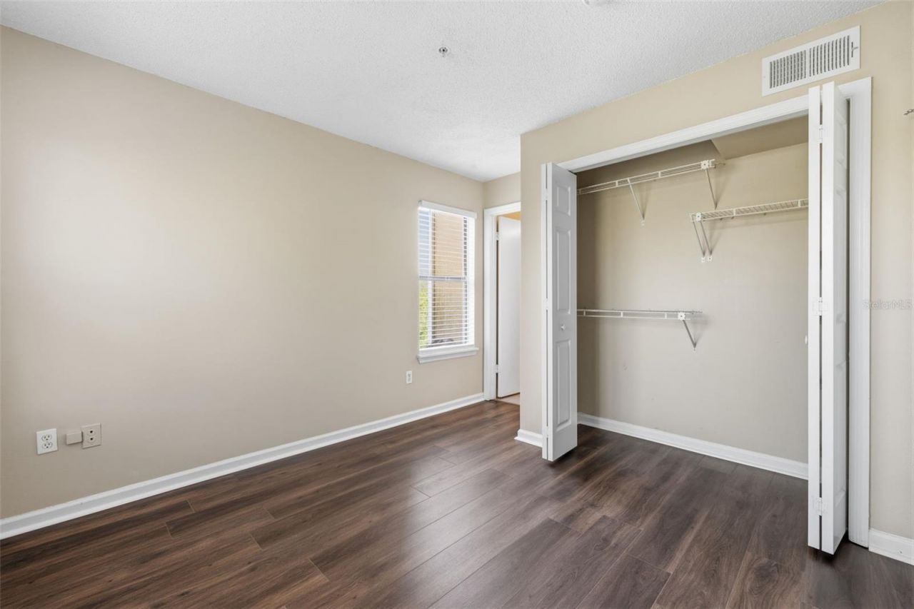 11901 4th Street N, Unit 11209, Saint Petersburg, FL 33716 Photo