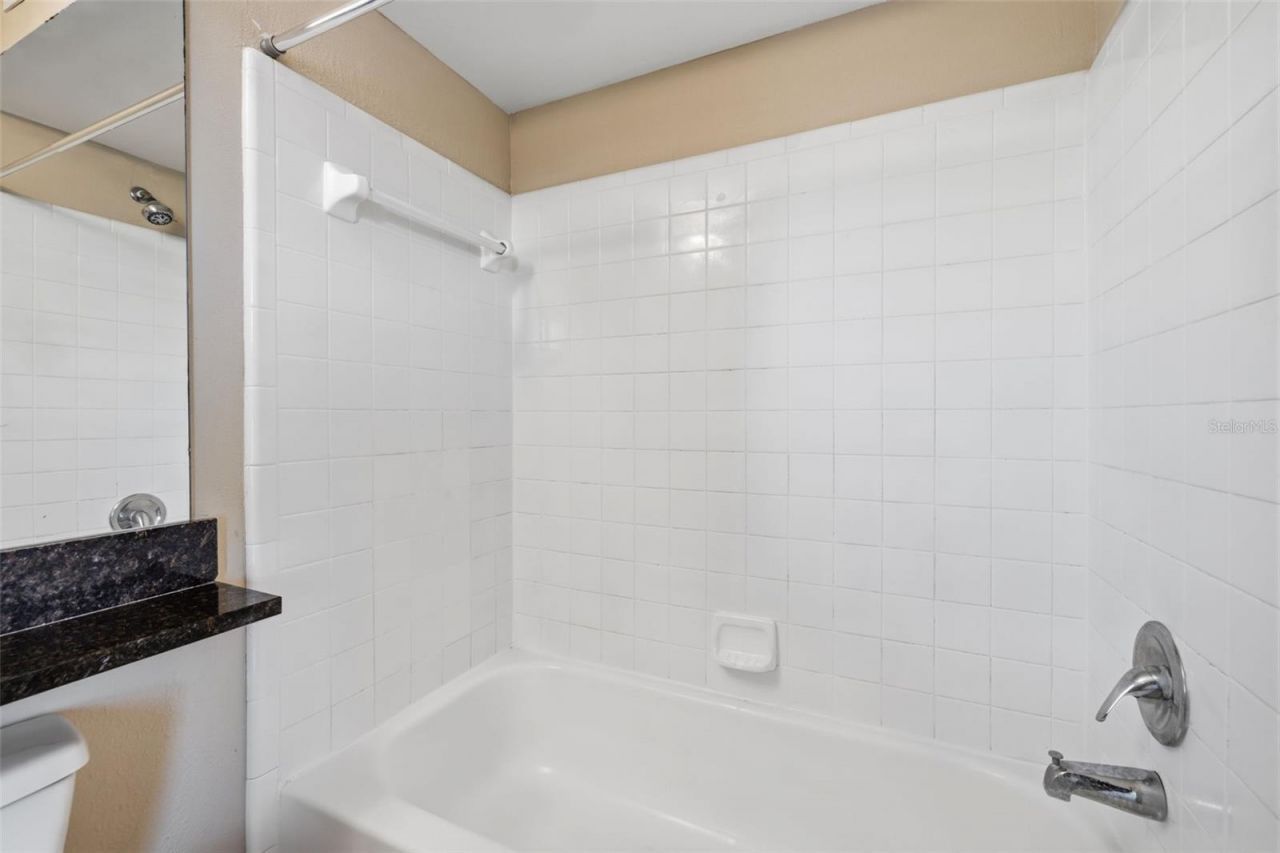 11901 4th Street N, Unit 11209, Saint Petersburg, FL 33716 Photo