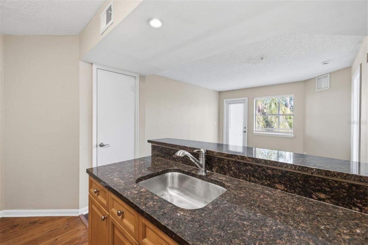 11901 4th Street N, Unit 11209, Saint Petersburg, FL 33716 Photo