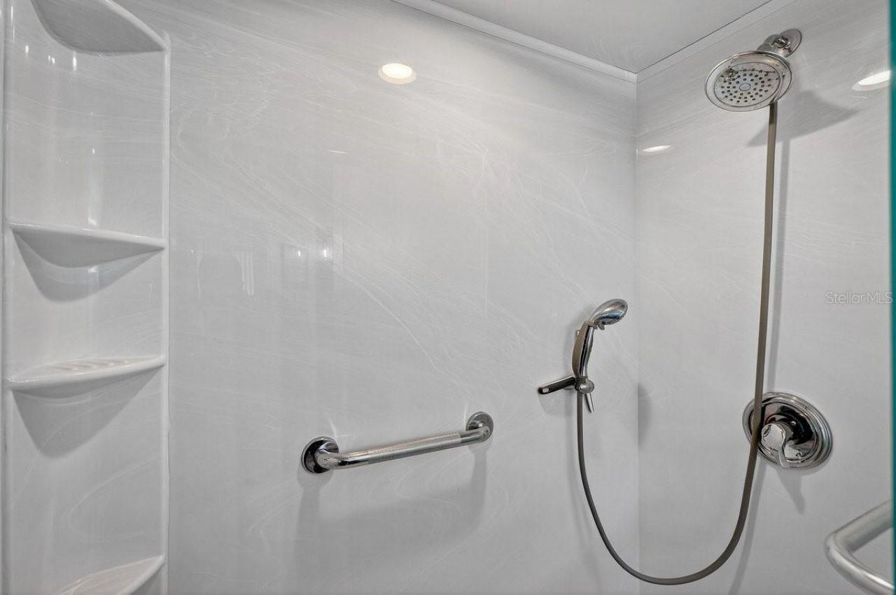 3013 S Atlantic Avenue , Unit 2010, Daytona Beach, FL 32118 Photo