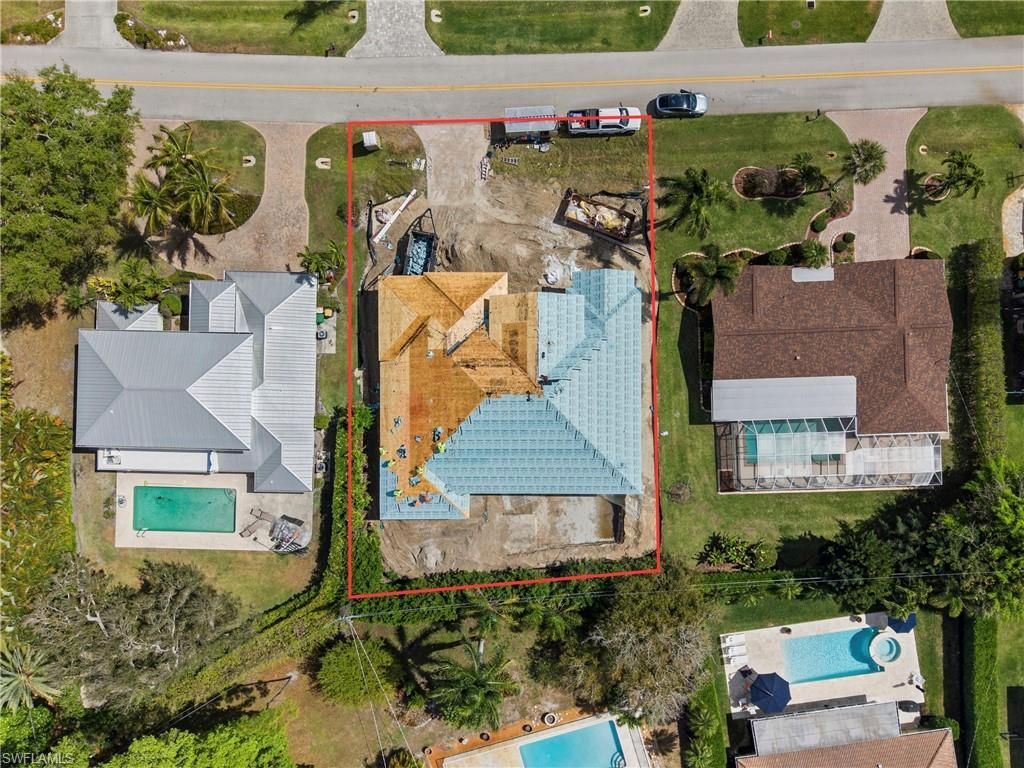 335 Burning Tree Dr, Naples, FL 34105 Photo