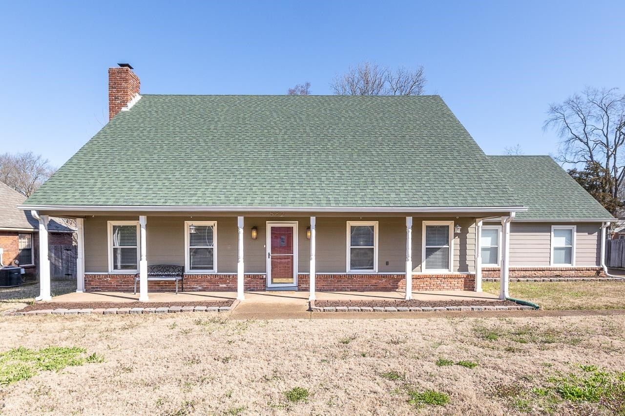 582 Brinsley Dr , Collierville, TN 38017 Main Photo
