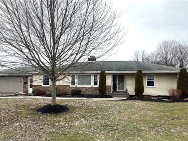 2 Bermuda Road, Whitesboro, NY 13492