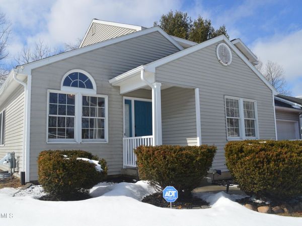 23 Ponderosa Drive, Halfmoon, NY 12065