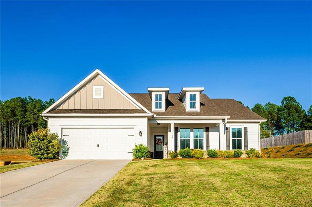 1709 Flagstone Lane, Conyers, GA 30012 Main Photo