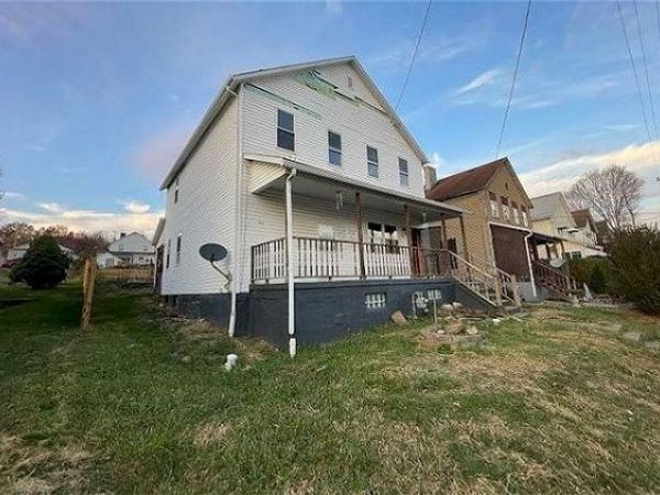 415 First St, Vestaburg, PA 15368