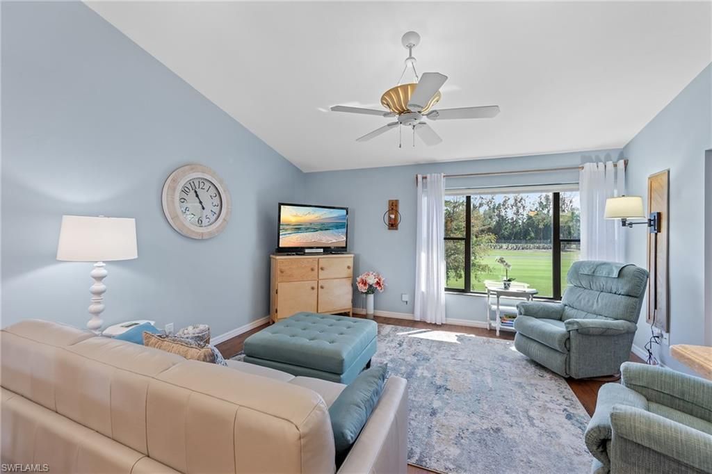 5890 Trailwinds Dr, Unit 522, Fort Myers, FL 33907 Photo