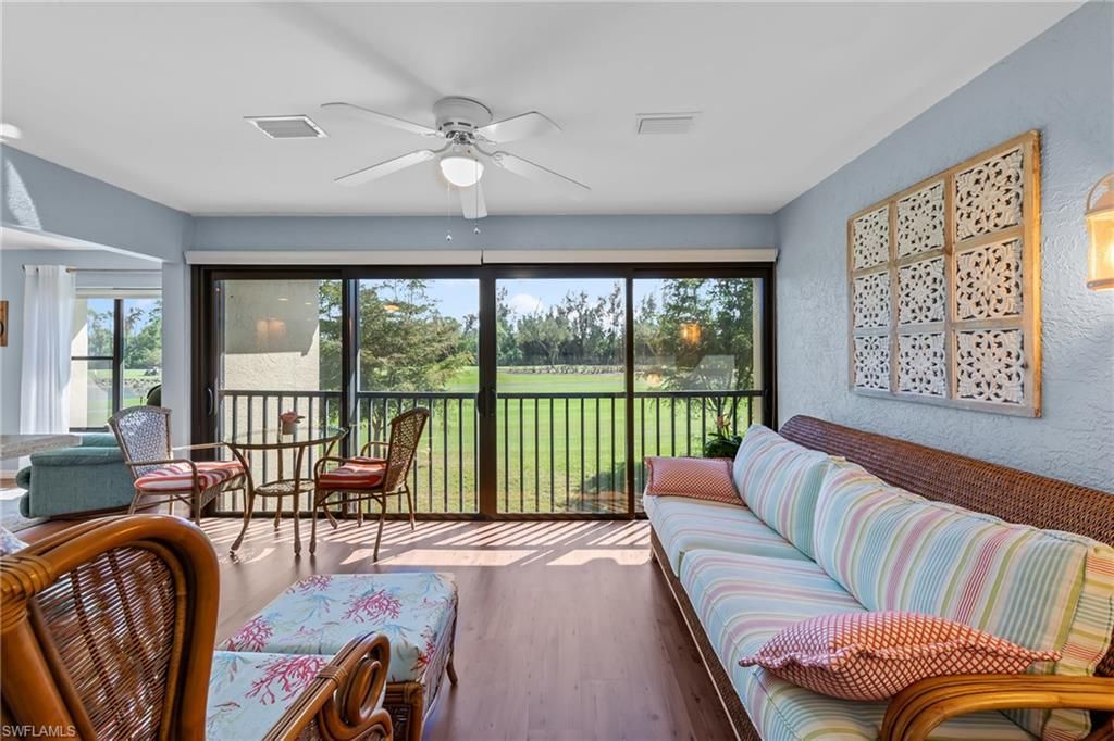 5890 Trailwinds Dr, Unit 522, Fort Myers, FL 33907 Photo